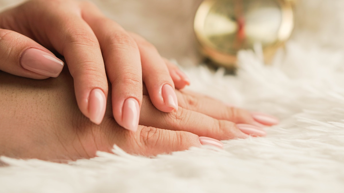 Glossy pink gel manicure